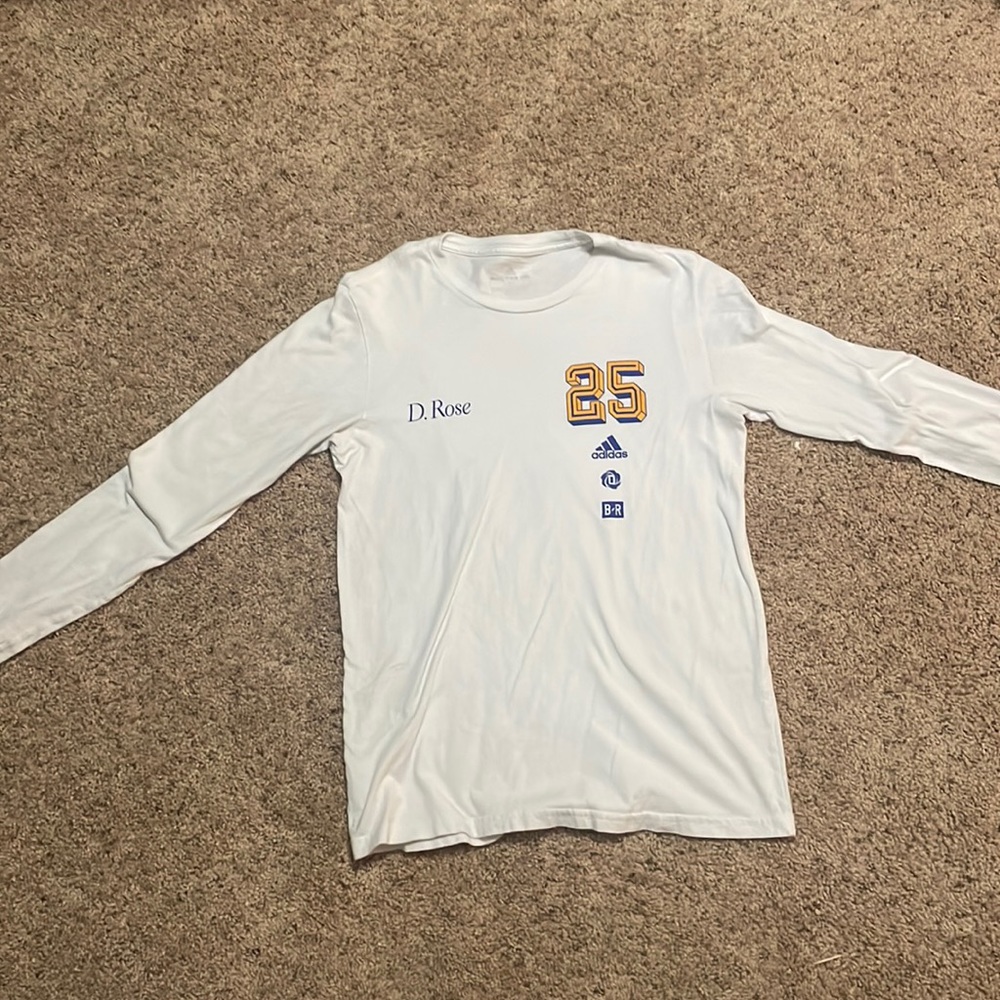 Derrick Rose long sleeve white shirt, Size M